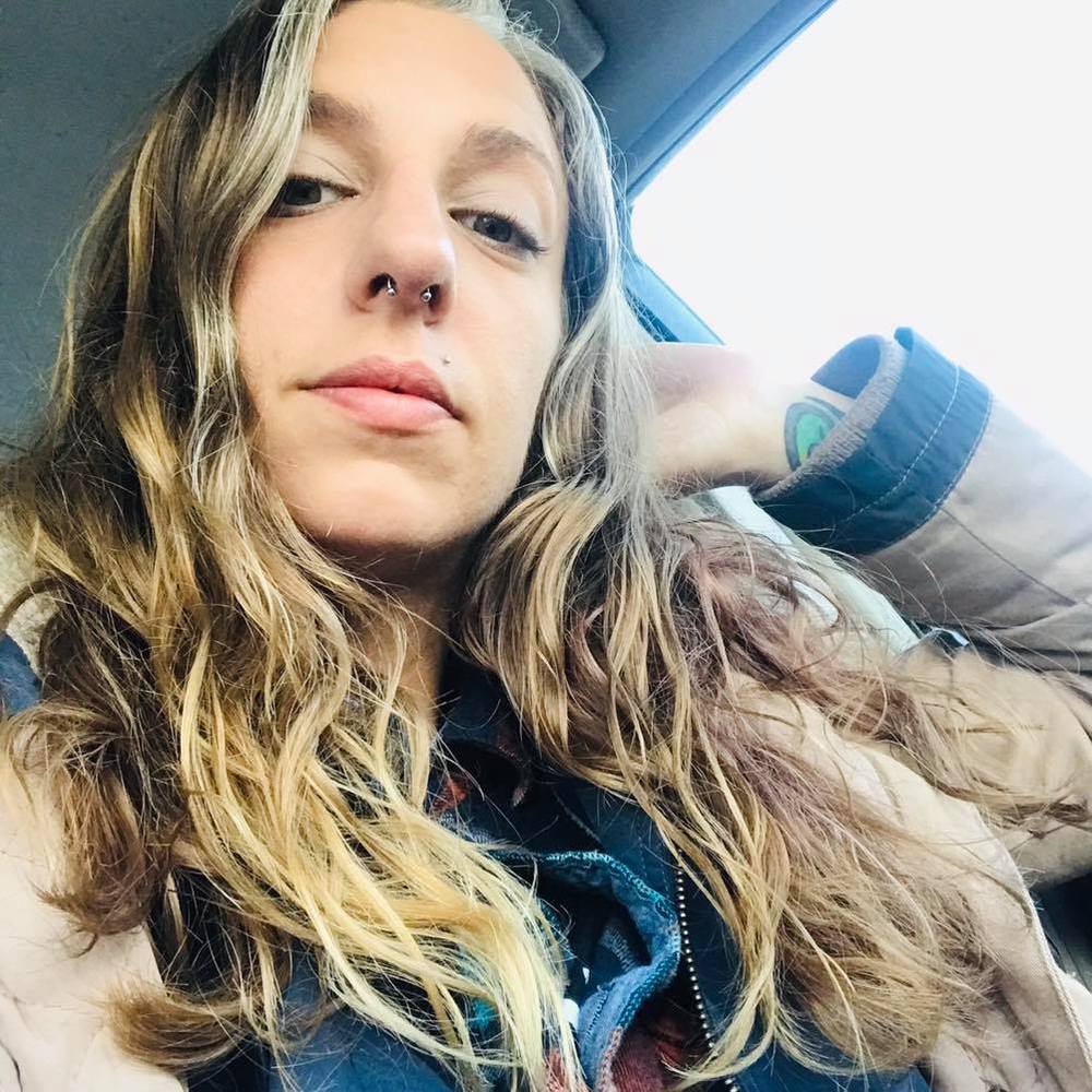 Meet your Posher, Ashley